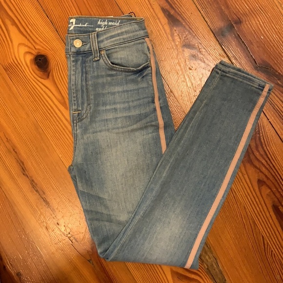 24. 7 For All Mankind High Waist Gwenevere Jeans - Picture 7 of 16
